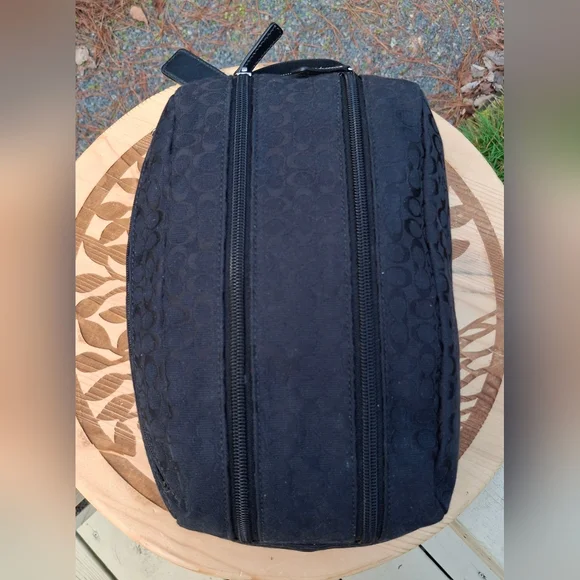 VTG Coach XL Signature Black Duffle Carry On Travel Weekender Bag & Toiletry Bag - Picture 13 of 16